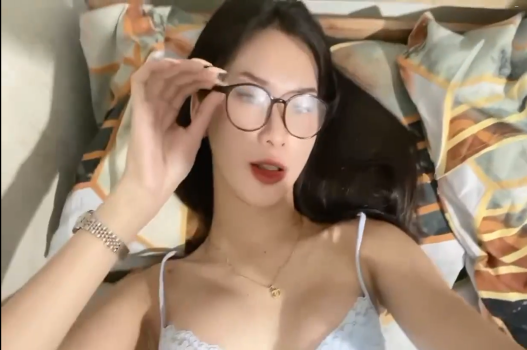 Clip sex đỉnh cô gái xinh đẹp tuyệt vời